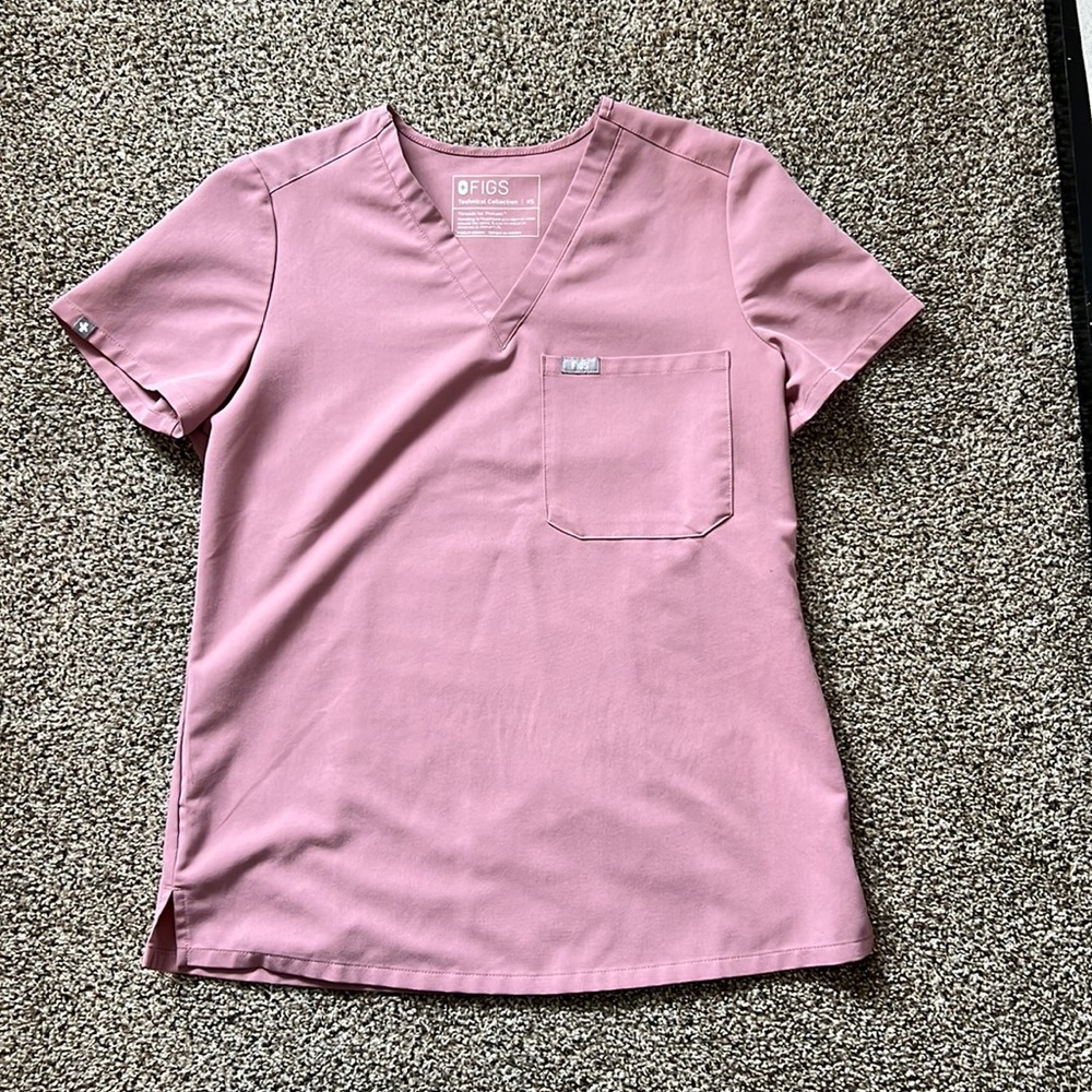 Figs Catarina one pocket scrub top mineral mauve